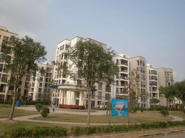 小区相关图