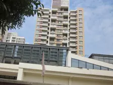 保养佳满五唯一,小区中间,三开间朝南,距8号线30米