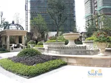 很少大四房出售,房型格局好 亮点南阳台很大,装修好