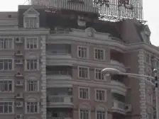 使用面积310,送露台一百多平方正规五房三代同堂