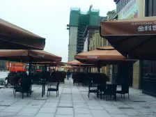 金科品质洋房带地下室,前后侧面三方花园200+