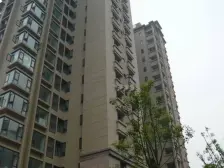 翡翠天麓正规三房,对小区中庭,看江,视野开阔,精装