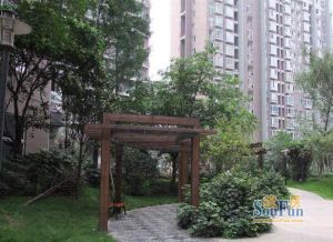 万基金蓝湾2室2厅东南