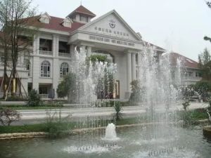 成都后花园一期7室1厅东南