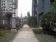 三峡广场 金阳牛津街一房