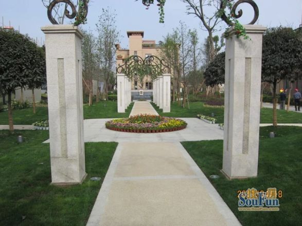 佳兆业现代城实景图