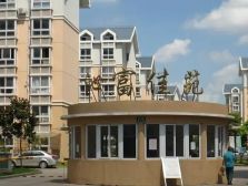 一梯两户,大开间,交通便利,小区中心位置,精装修,诚意出售,刚需好房