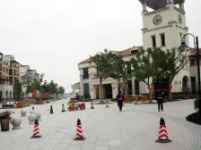 新上南山多层洋房,户型优美,看中价格可谈