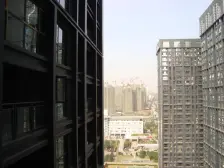 汽博中新 精装跃层 拎包入住 视野开阔