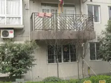 毛线沟 安信家园二期三房72万