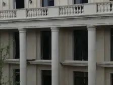 私家入户 附带70平大阁楼(层高4米)精装上叠