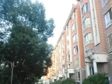 一梯两户,主卧朝南,交通便利,居家装修