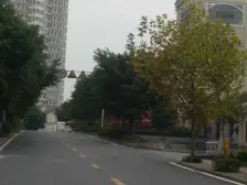 回兴玫瑰城大两室 住家安静 业主诚心出售