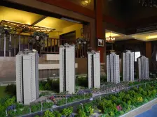 滨江路 海怡江山三房63万