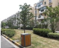 徐汇臻园联排别墅265平多露台舒适大宅