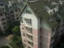 急卖降18W 南北通精装+地暖,还有大花园,对面是书包