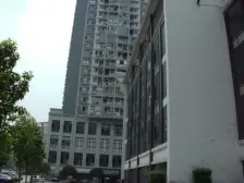 城南步行街上 正规一室一厅 住家装修 出行方便