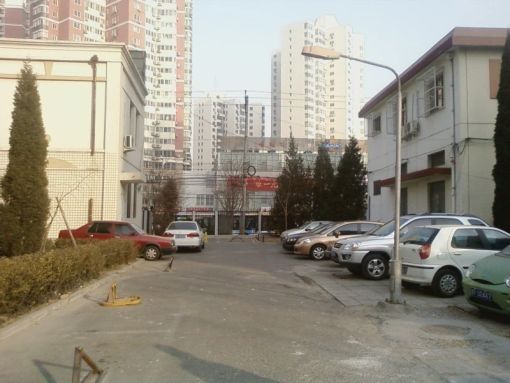  �ն�����1��1��1���ϳ���1100.00Ԫ/�³��� 