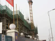 锦河丹堤 前后花园 下跃复式 随时可看