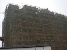 东站旁,纯洋房社区,板式结构,电梯四房