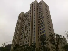 中鹰黑森林11号5室2厅2卫南朝向3276.00万元/套出售