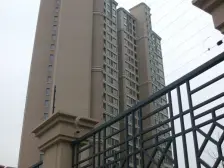 双轨交大平层,独立门户,日月光楼下,急急急