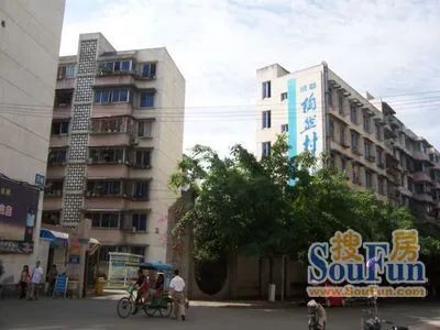 小区相关图