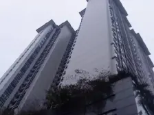 此房满五不唯一,采光通风好,楼层不错,