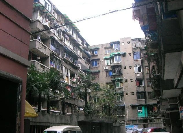 小区相关图