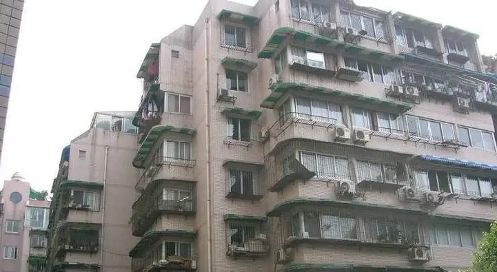 关家公寓实景图