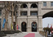 此房已满二,视野宽阔,地铁口交通便利