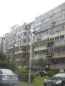 弘运园 有朝南大车库通水电可直接住人 诚心出售