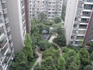 华凌尚城2室1厅南