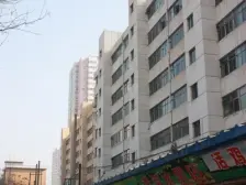 近地铁,正规三近室精装修,南北通透,即买即住环境好