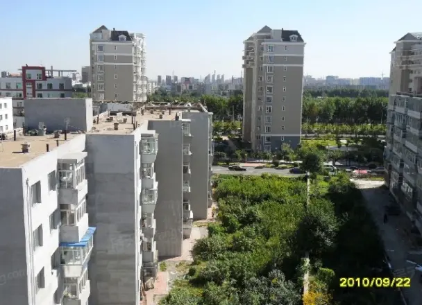 河畔家园实景图