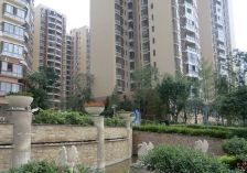 格兰玺城3室2厅东南