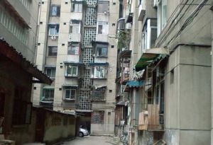 上同仁路50号大院2室0厅西北