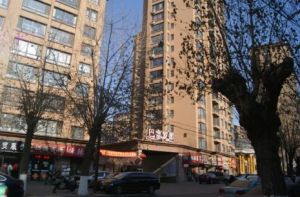 此房满五,视野开阔,采光好,看房方便,业主诚心出售