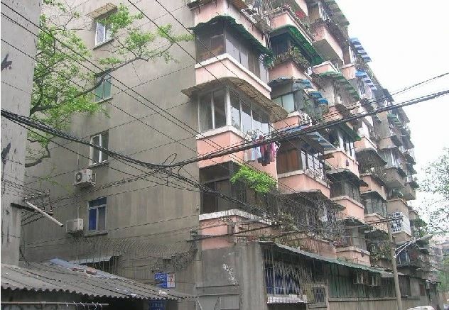 小区相关图