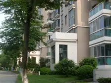 吴越领秀大三房,地铁口,位置好,楼层好。