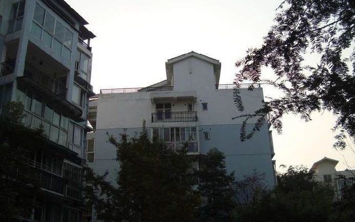 小区相关图
