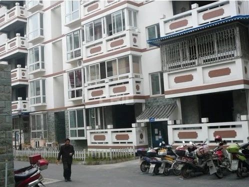 小区相关图