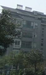 西南湖畔,4复5楼自住保养好,户型通透