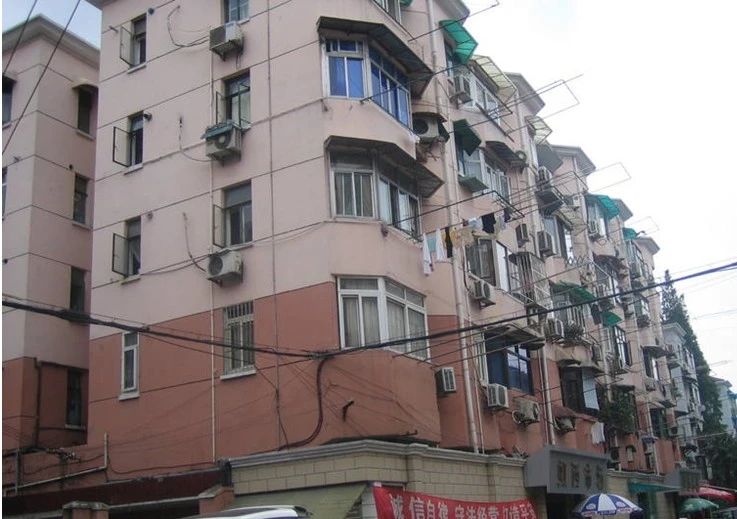 小区相关图
