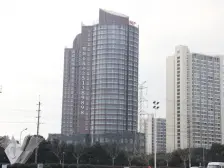 中环旁 房东诚意出售 有车位 楼层好 位置好 建平永宁