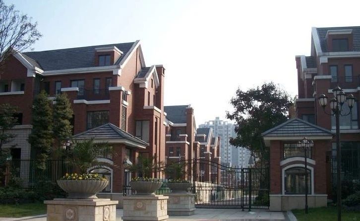 小区相关图