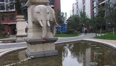 小区相关图