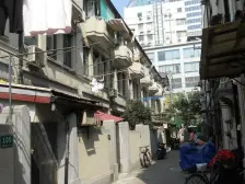 静安寺商圈,3+1房,全屋地暖,大金空调,全明户型,