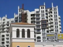 房子精装修满2年,省去2次装修烦恼,楼层好,视野佳!