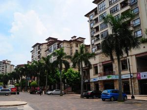 广州雅居乐花园雕刻时光2室1厅南北